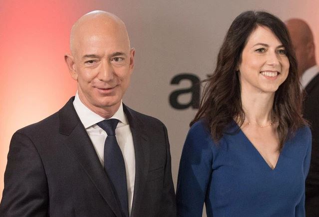 Jeff Bezos có tổng tài sản lên tới 195 tỷ USD