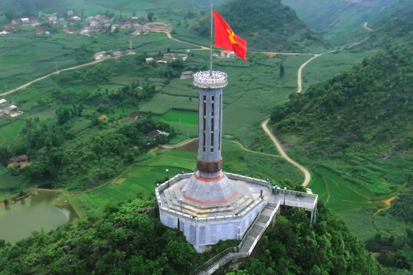 Lịch sử ra đời và ý nghĩa của lá cờ đỏ Sao vàng Việt Nam