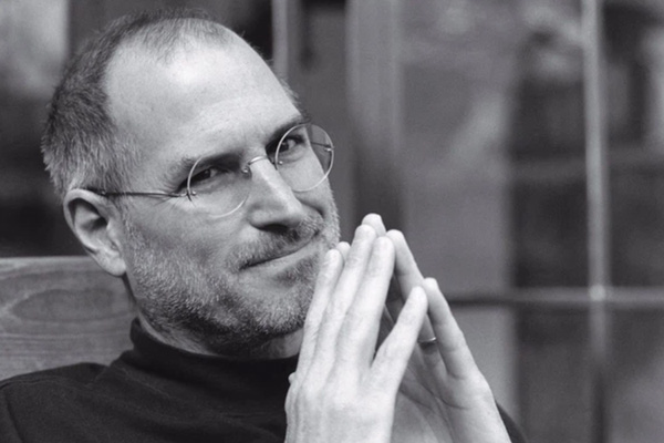 Để xoay chuyển sự nghiệp, đừng bỏ qua 7 câu nói sau của phù thủy công nghệ Steve Jobs!