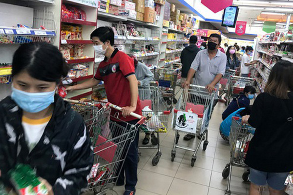 TP Hồ Chí Minh tăng cường kiểm tra, xử lý hành vi đầu cơ, găm hàng, tăng giá nhu yếu phẩm