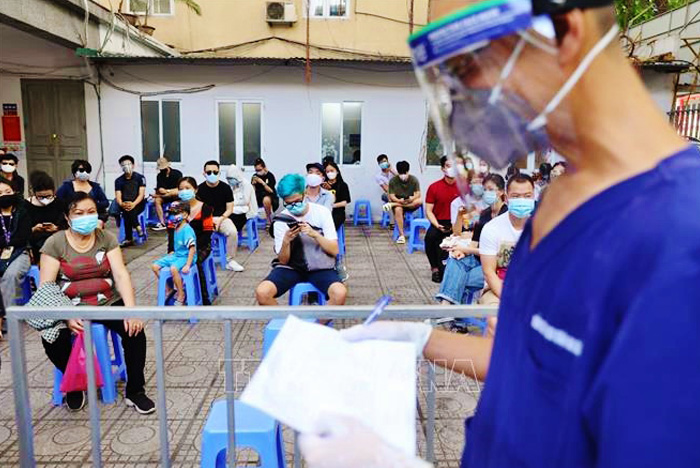 Sáng 19/7 Việt Nam có thêm 2015 ca mắc COVID-19 mới, tình hình chống dịch trong nước