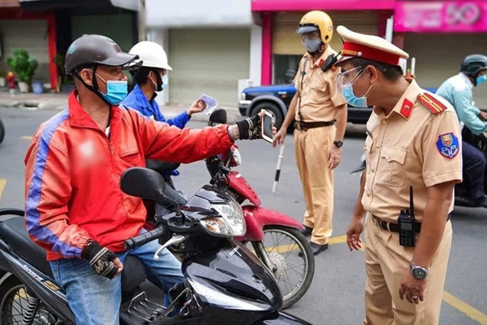 TP Hồ Chí Minh từ 26/7, người dân không ra đường sau 18h