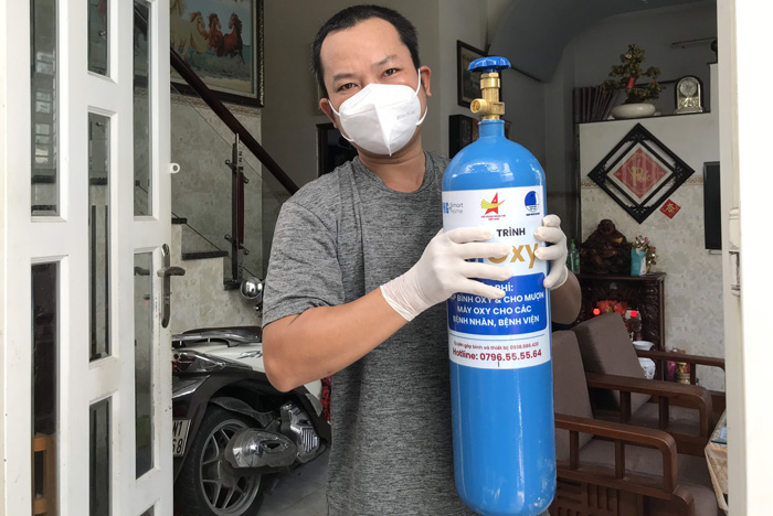 ATM oxy ship tận nhà miễn phí cho các F0 tại TpHCM