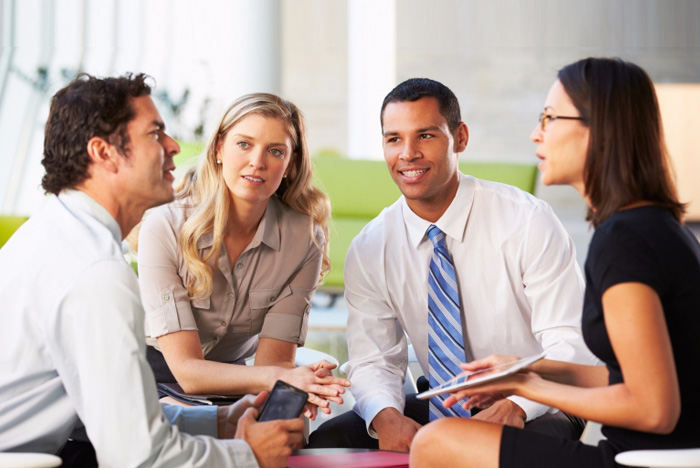 Tỷ lệ 7 - 38 - 55 là gì? Quy luật để trở nên hoàn hảo khi giao tiếp