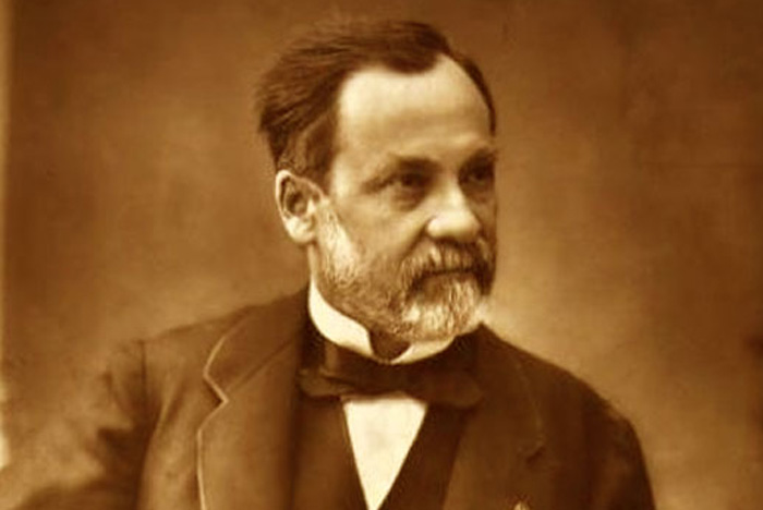 Tiểu sử Louis Pasteur: Cha đẻ của Vaccine cứu tinh của Nhân loại