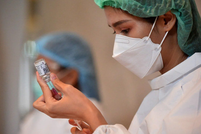 Tiêm kết hợp hai loại vaccine được nhiều nước triển khai