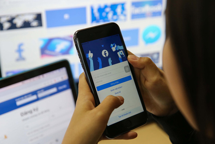 Facebook đang đặt doanh thu lên trên người dùng