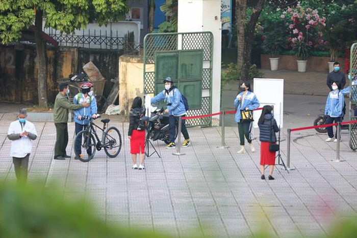 Mở cửa trường học - thích ứng, an toàn