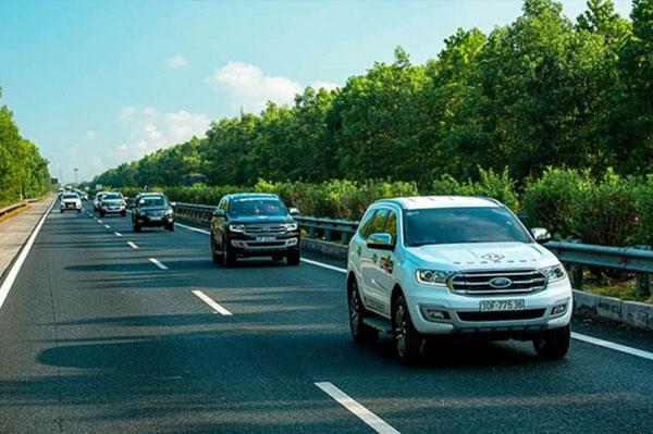 3 quy tắc 4 giây khi lái xe trên cao tốc bạn nên biết