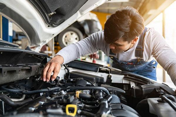 Chỉ ra 3 nguyên nhân động cơ ô tô yếu bạn không nên bỏ lỡ