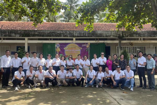 Đoàn thiện nguyện CEOTD18 thuộc trường doanh nhân PTI tham gia ủng hộ chương trình “Hướng về Bến Tre thân thương”