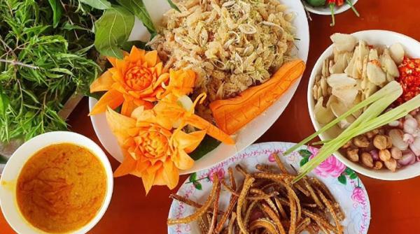 Gỏi Cá Nhệch: Món ăn đặc sản hấp dẫn ở vùng đất Cố đô