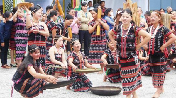 Lễ hội dân tộc thiểu số: Bản sắc văn hóa Việt qua từng vùng miền