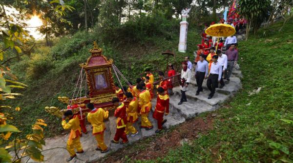 Lễ hội Đền Chín Gian: Tín ngưỡng tâm linh vùng Tây Bắc xứ Nghệ