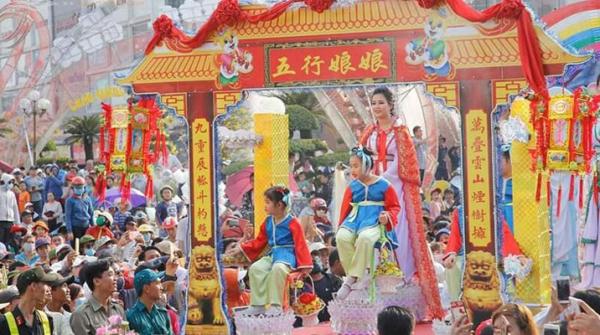 Lễ hội Vía Bà Thiên Hậu: Tín ngưỡng của người Hoa ở Hội An