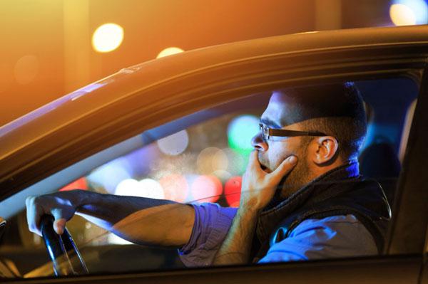 Mách bạn 3 mẹo lái xe an toàn khi trời tối bạn nên biết