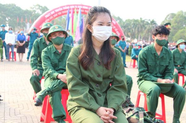 Nữ giới đi nghĩa vụ quân sự có được hay không? Lợi ích của phụ nữ khi nhập ngũ