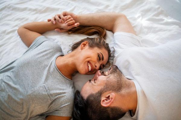 Rửa tay trước khi QHTD: Chìa khóa cho cuộc yêu an toàn