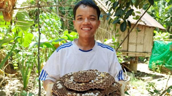 Tiểu sử Alăng Brắc: Từ giảng đường Bách khoa đến núi rừng