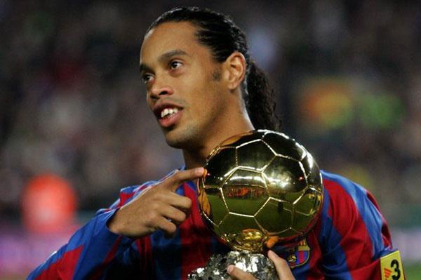 Tiểu sử cầu thủ Ronaldinho huyền thoại bóng đá thế giới