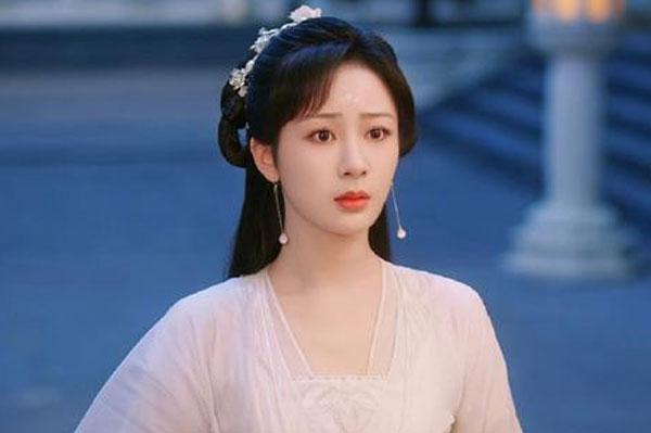 Tiểu sử Dương Tử: Nữ chính phim Trầm vụn hương phai