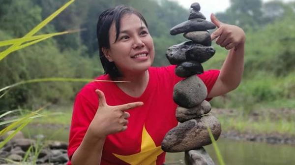 Tiểu sử Giang Kim Cúc: Nữ doanh nhân với hàng loạt Scandal