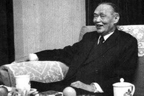 Tiểu sử Hoàng Văn Hoan: Chính trị gia nổi tiếng người Việt Nam