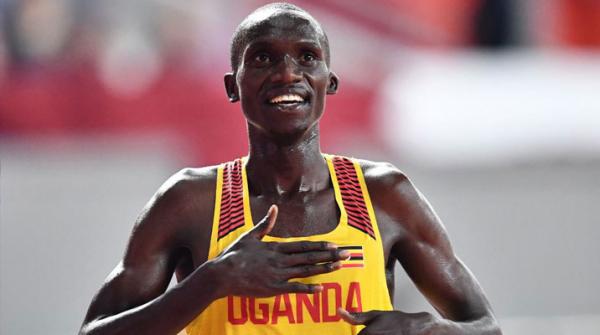 Tiểu sử Joshua Cheptegei: Kỷ lục gia Marathon bất ngờ ngã quỵ