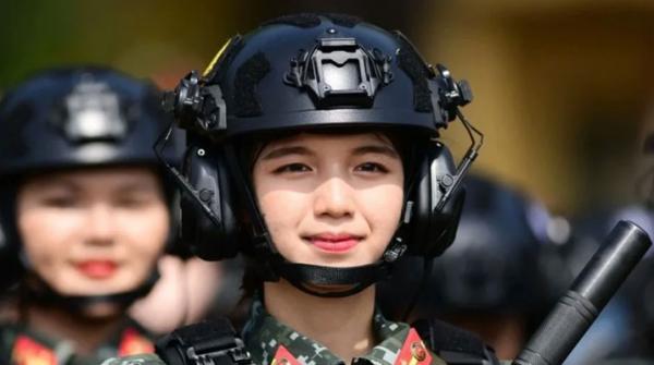 Tiểu sử Nguyễn Bảo Chinh: Nữ đặc Nniệm gây sốt lễ diễu binh