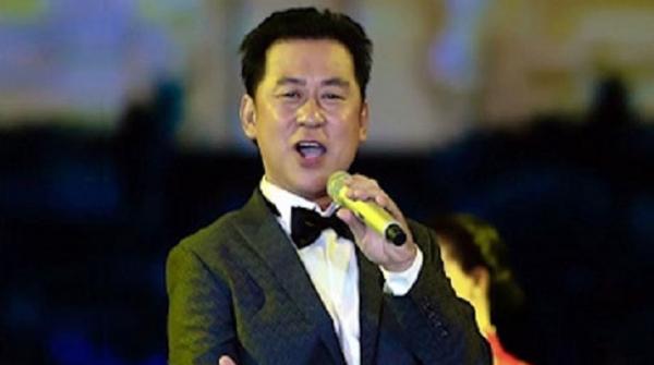 Tiểu sử NSND Tạ Minh Tâm - Ca sĩ theo đuổi dòng nhạc Opera