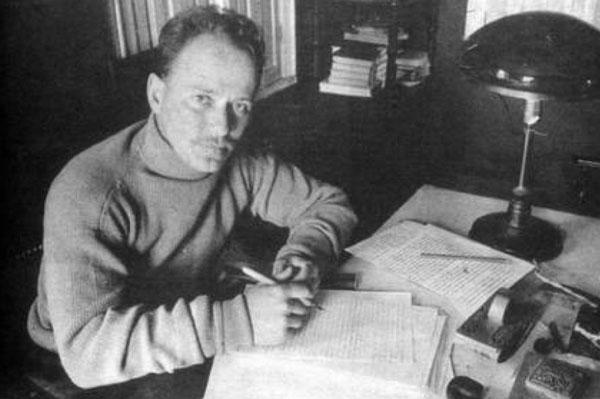 Tiểu sử tác giả Sô-lô khốp: Nhà văn nổi tiếng của  tiểu thuyết gia người Nga