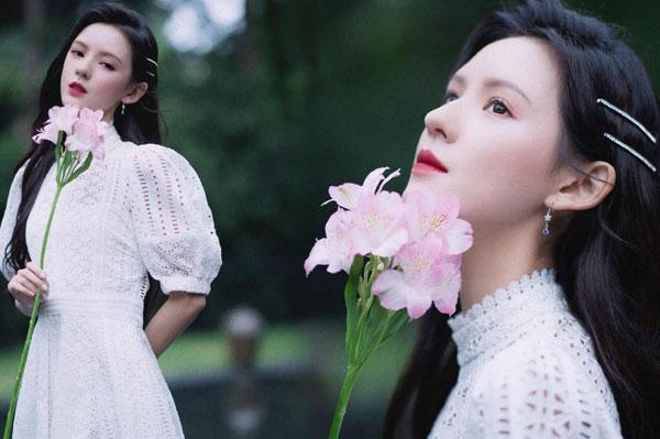 Tiểu sử Trương Dư Hi: Búp bê màn ảnh xứ Trung Hoa