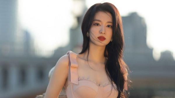 Tiểu sử Vương Sở Nhiên: Mỹ nhân 9x sở hữu nhan sắc cực phẩm