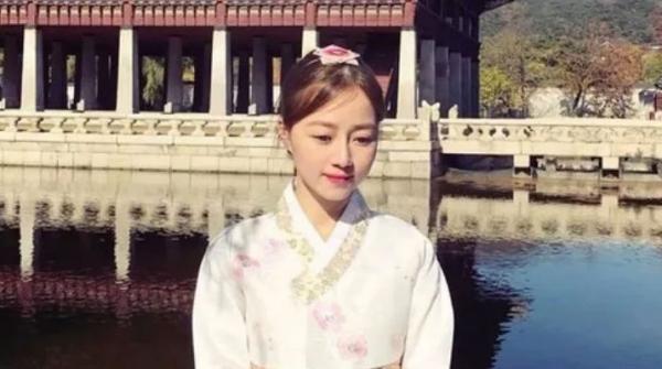 Tiểu sử Vy Võ Tiktok: Nữ Tiktoker xinh đẹp và giàu có