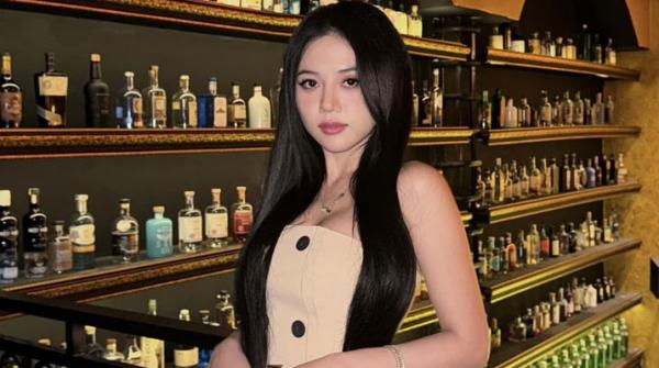 Tiểu sử Ý Nhi: Danh tính bạn gái tin đồn của Xemesis