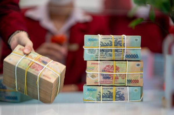 Tìm hiểu về những lần Việt Nam thắt chặt tiền tệ rồi nới lỏng