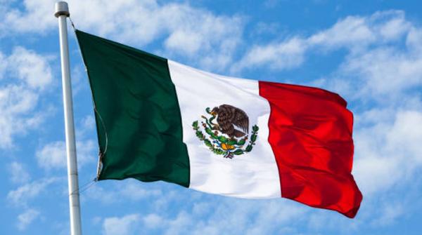 Ý nghĩa quốc kỳ México: Bí mật ẩn sau ba dải màu và đại bàng