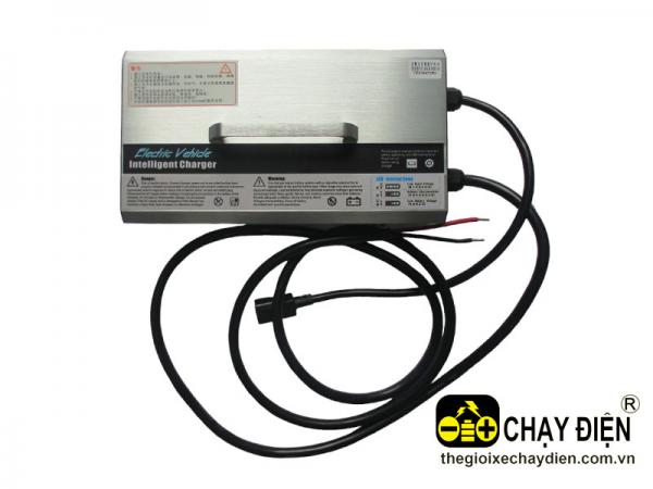SẠC ĐIỆN TỬ SỬ DỤNG CHO XE ĐIỆN LL7225H 72VDC 25A