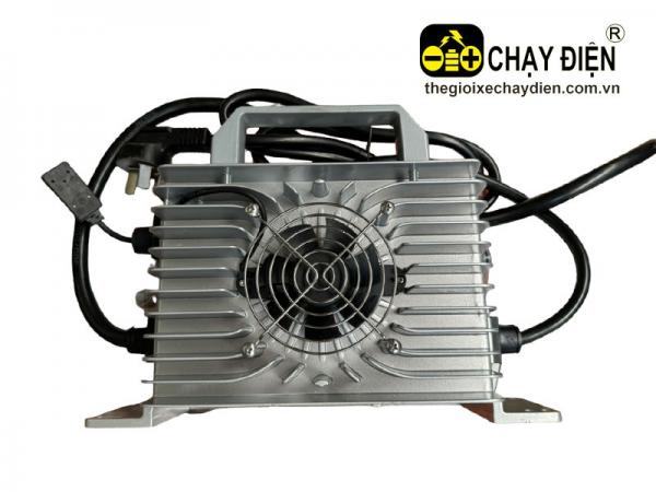 SẠC XE ĐIỆN SMCZ2P-7225A 72V 25AH