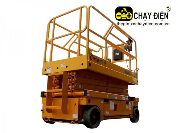 Xe nâng người Compact 10