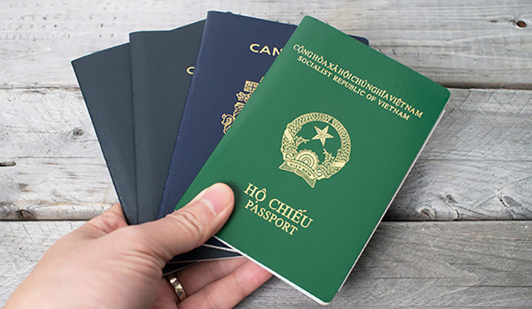 Thông tin trên hộ chiếu cần được cập nhật khi đổi sang CCCD