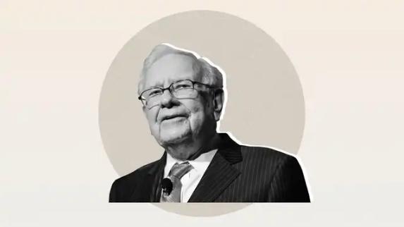 Tỉ phú Warren Buffett cũng từng là một người sợ nói khi đứng trước đám đông