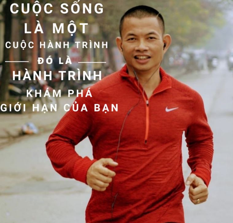 Phạm Thành Long tham gia Sự kiện đi bộ xuyên Việt 1900km trong 33 ngày từ Sài Gòn ra đến Hà Nội