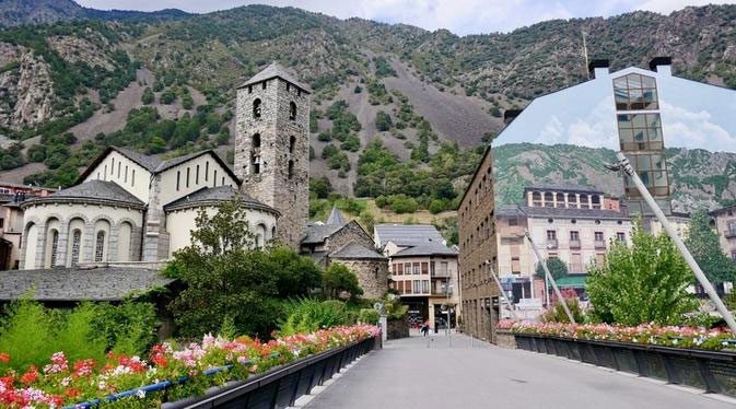 Andorra được ví von là “thiên đường thuế” của châu Âu