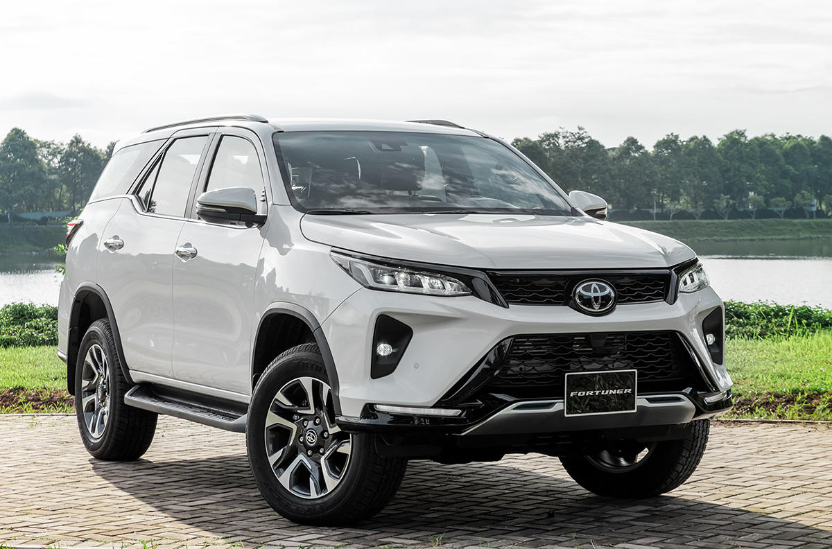 Toyota Fortuner thuộc top 3 mẫu xe bán chạy của hãng tại Việt Nam