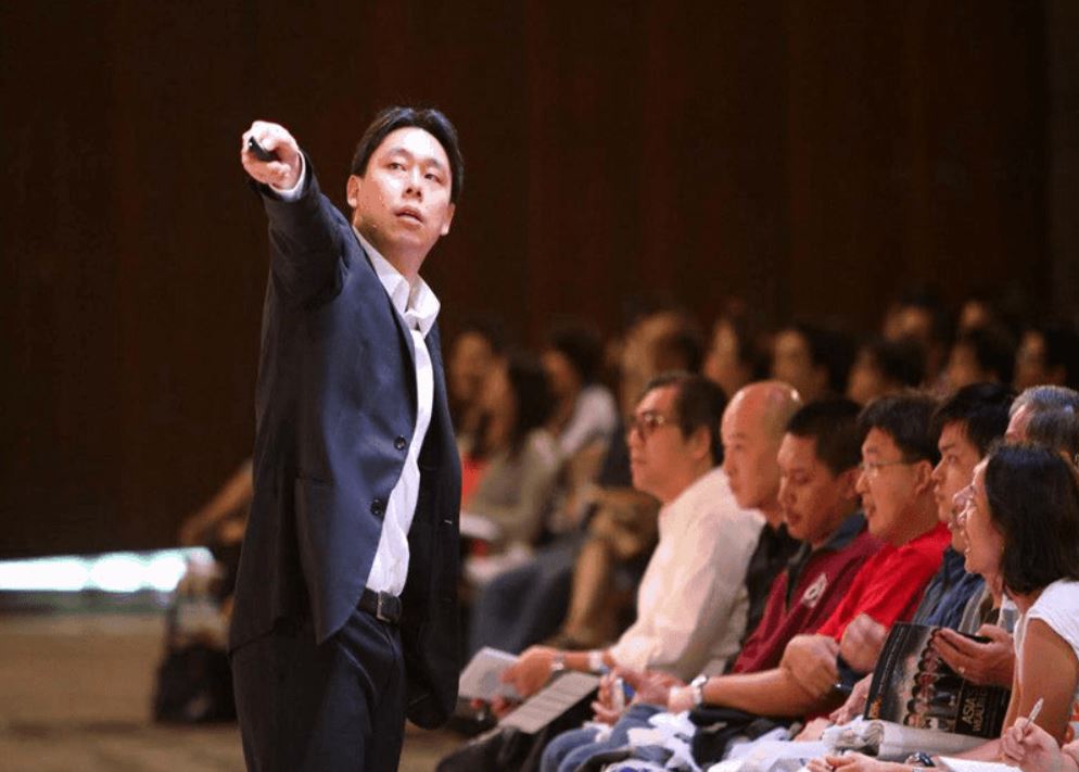 Adam Khoo được đánh giá là một trong những nhà truyền động lực có sức ảnh hưởng lớn nhất khu vực châu Á