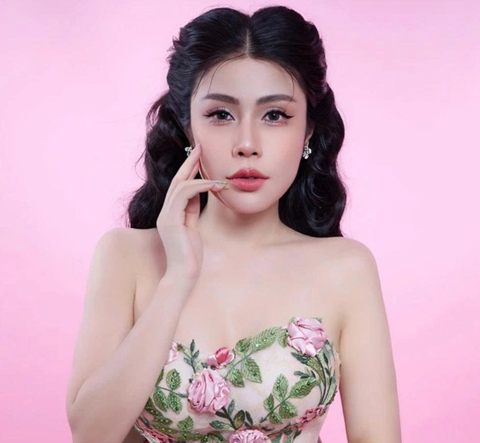 Tiểu sử ca sĩ Uyên Trang giọng ca 8X thường bị ba mẹ hỏi chuyện lấy chồng