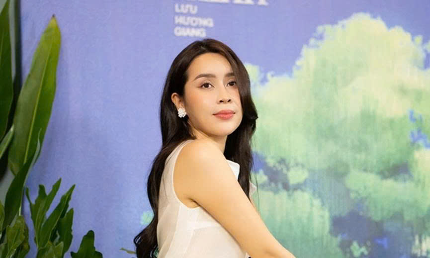 Tiểu sử ca sĩ Lưu Hương Giang được nhiều người biết đến khi tham gia Sao Mai điểm hẹn 2004