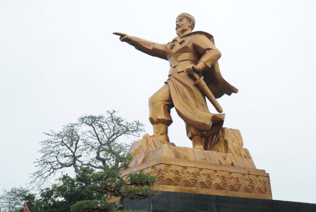 Ngô Quyền được coi là vị vua nhà Ngô đầu tiên trong lịch sử Việt Nam