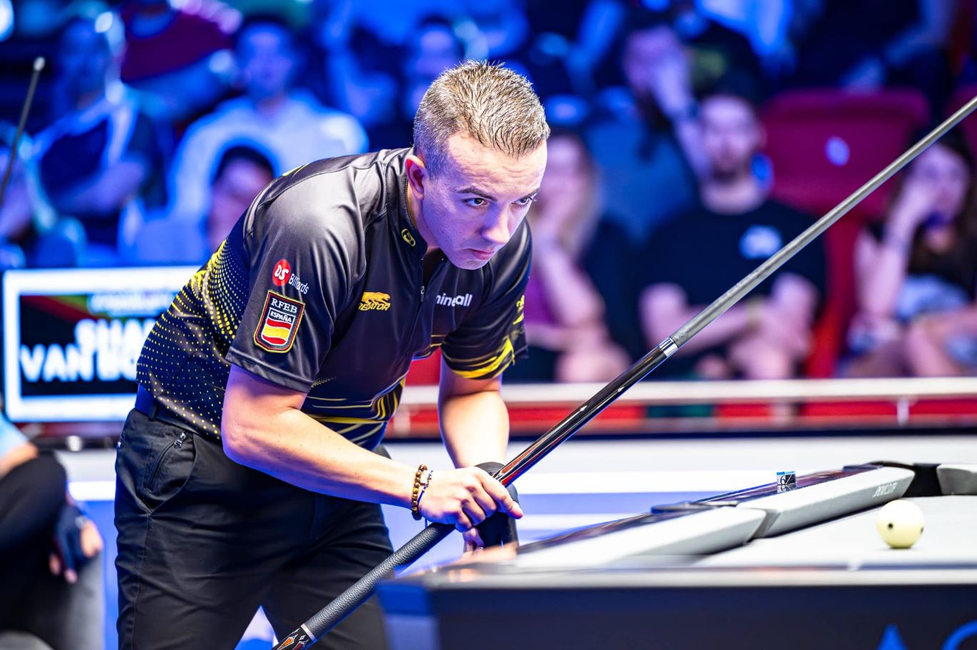 Tiểu sử David Alcaide gắn với những chiến thắng ngoạn mục tại World Pool Masters